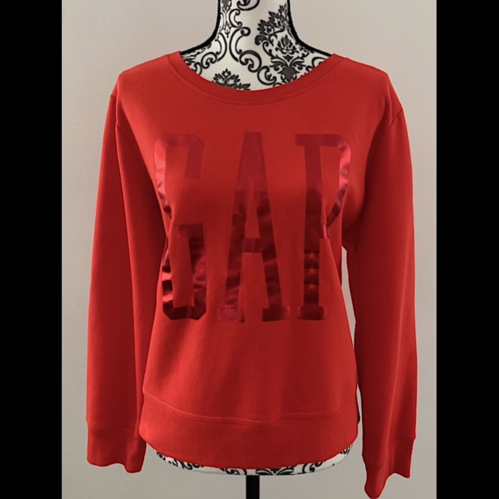 Gap Crew Neck Logo Sweatshirt With Large Metallic Letters